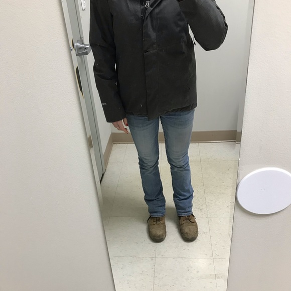 NORTH FACE WINTER JACKET - Picture 5 of 8